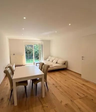 Apartman Gartenwohnung Neben Dem Lkh